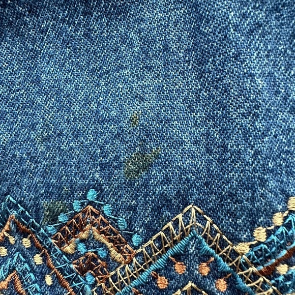 JLNY VINTAGE plus size cotton denim embroidered western sleeveless dress. 2X - Picture 7 of 10